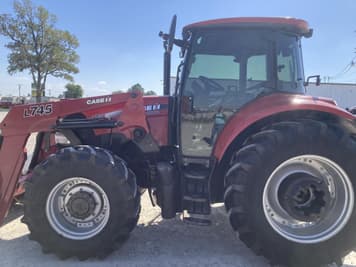 Main image Case IH Farmall 115U